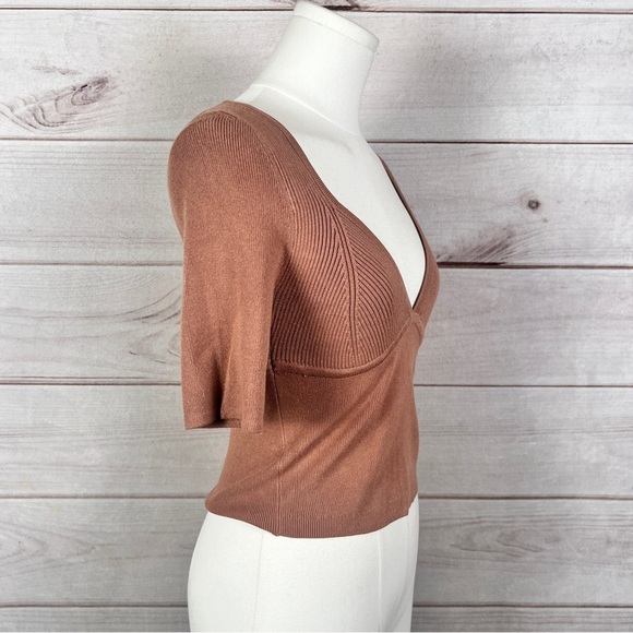Intimately Free People Teagan Swit Short Sleeve Sweater Top V-Neck Sz XS - Picture 3 of 8